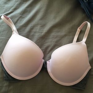 VS PINK push-up bra with matching undies(2)